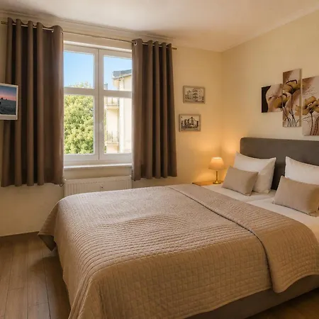 Haus Miramar Nr 20 * Ostseebad Heringsdorf